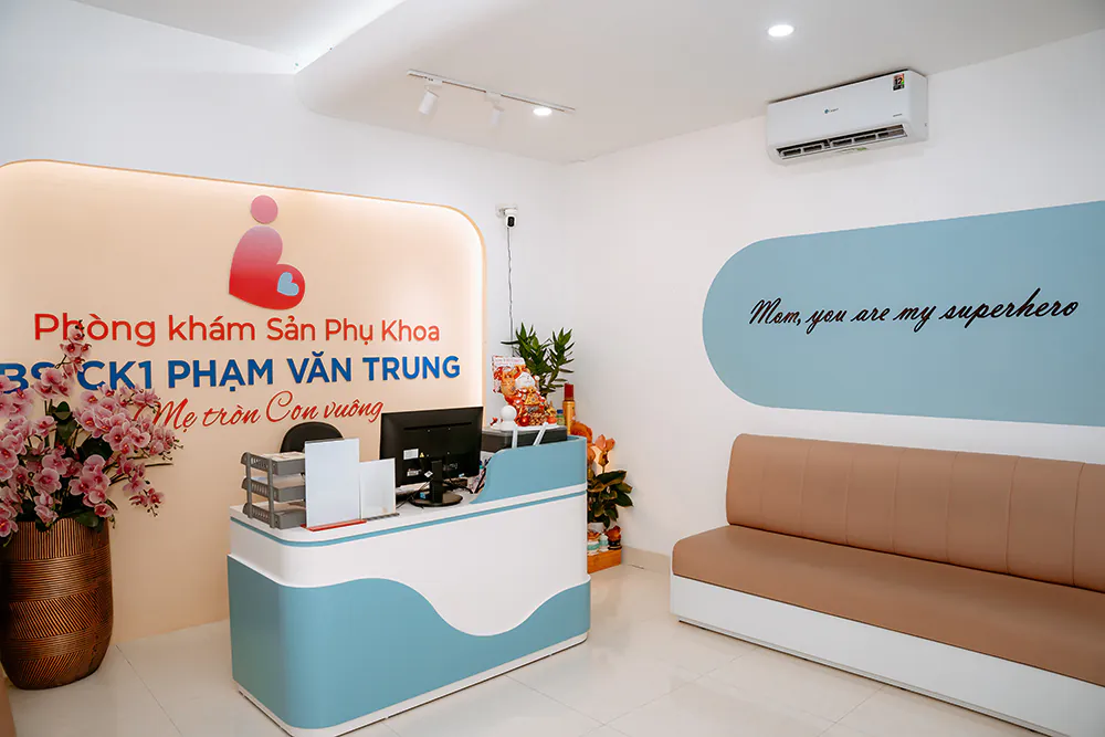 Bảng hiệu phòng khám