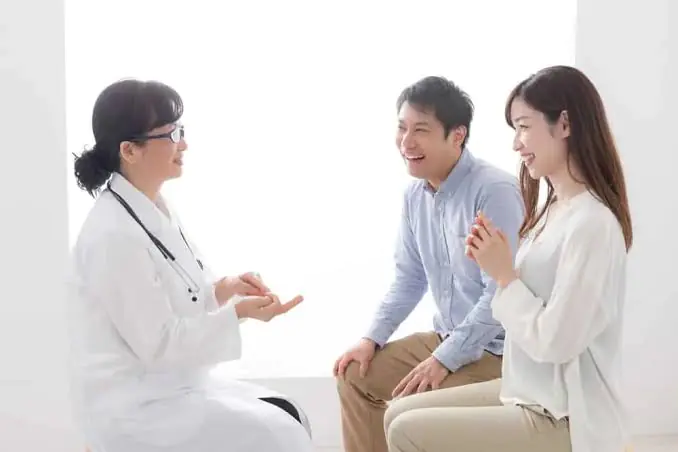 IUI và IVF khác nhau như thế nào? Nên chọn phương pháp nào?